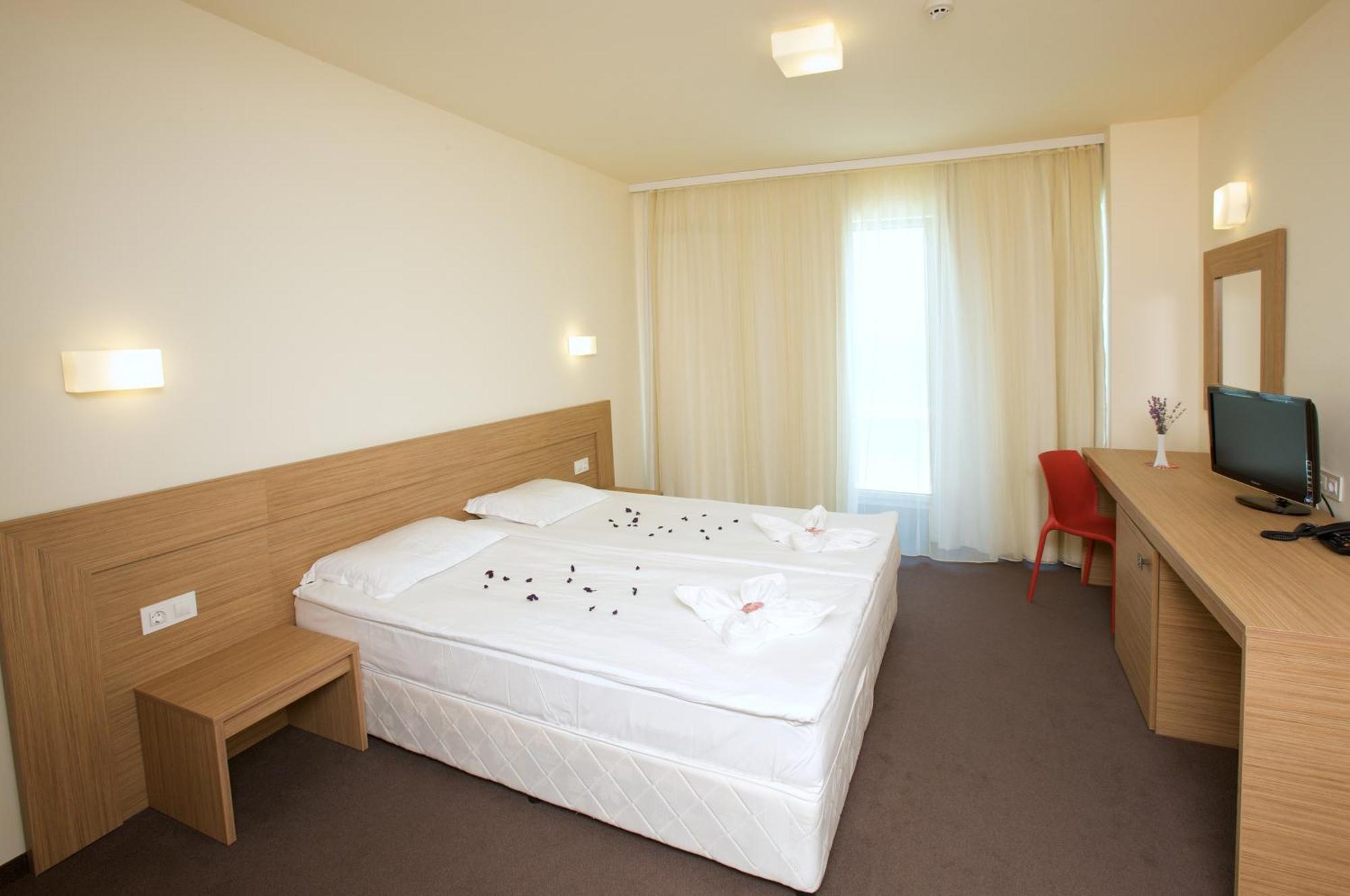 Jeravi Club Hotel พรีมอร์สโก ภายนอก รูปภาพ